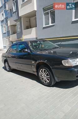 Седан Audi A6 1995 в 
