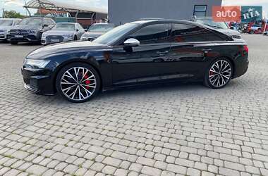 Седан Audi A6 2019 в 