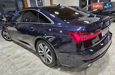 Седан Audi A6 2021 в 