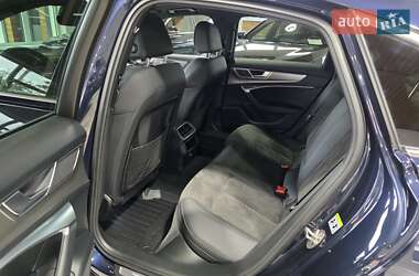 Седан Audi A6 2021 в 