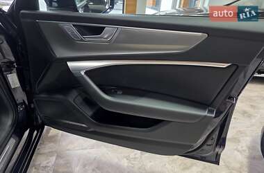 Седан Audi A6 2021 в 