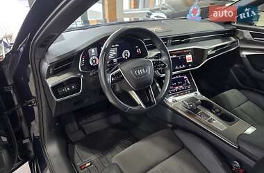 Седан Audi A6 2021 в 