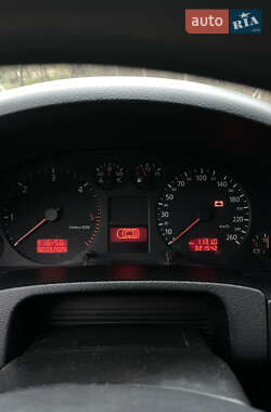 Универсал Audi A6 2000 в 