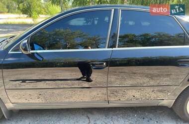Седан Audi A6 2001 в 