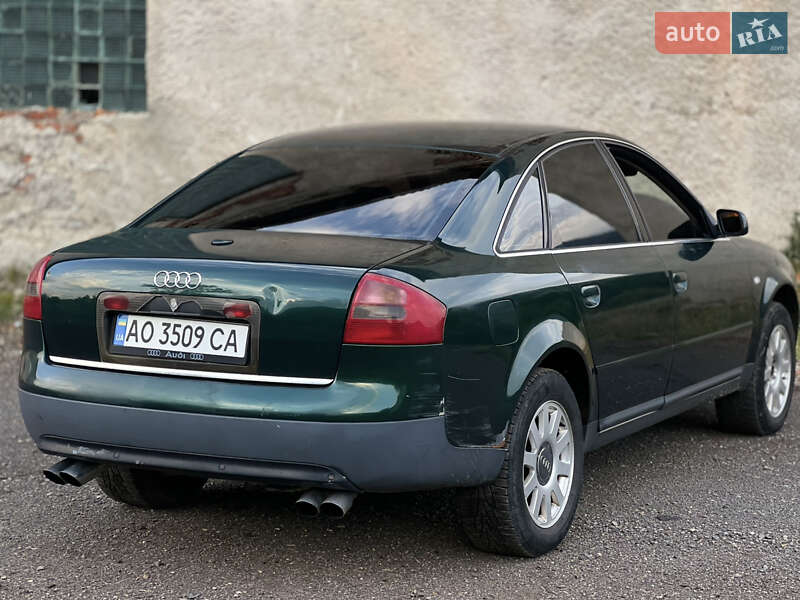 Седан Audi A6 2001 в Межгорье