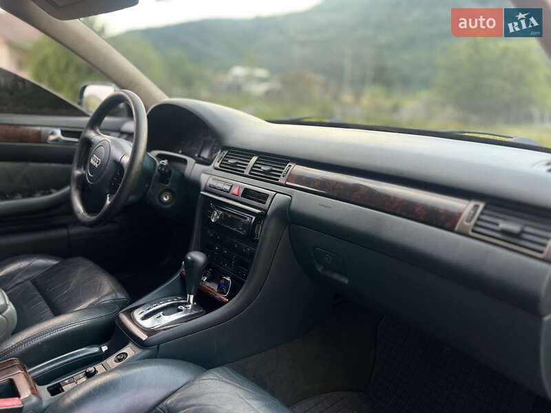 Седан Audi A6 2001 в Межгорье