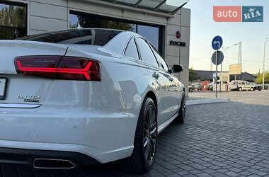 Седан Audi A6 2016 в 