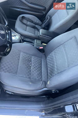 Универсал Audi A6 2003 в 