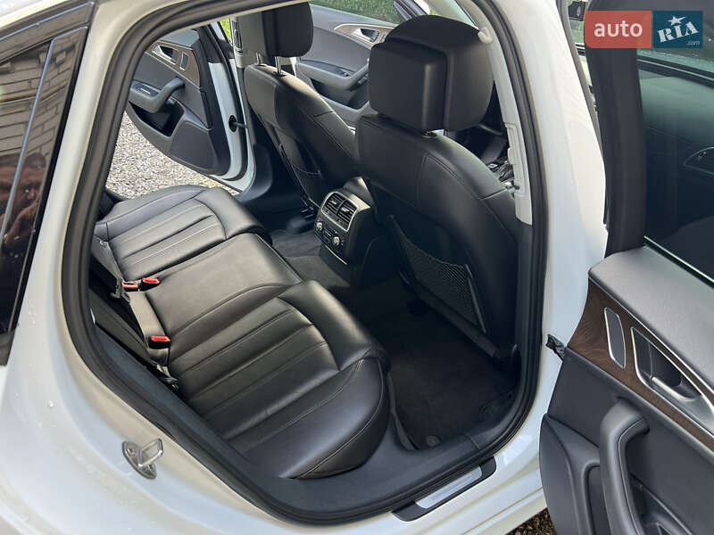 Седан Audi A6 2016 в Киеве