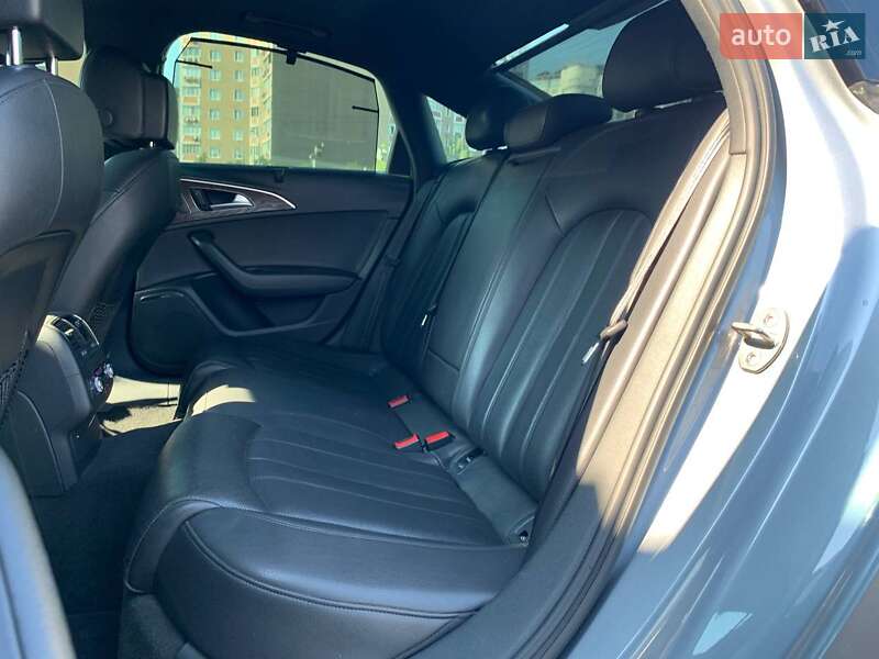Седан Audi A6 2016 в Киеве