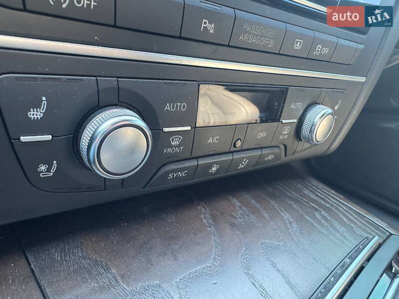 Седан Audi A6 2016 в Киеве