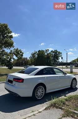 Седан Audi A6 2016 в 