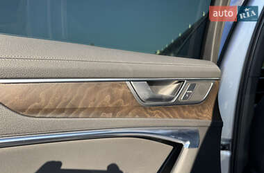 Седан Audi A6 2019 в 