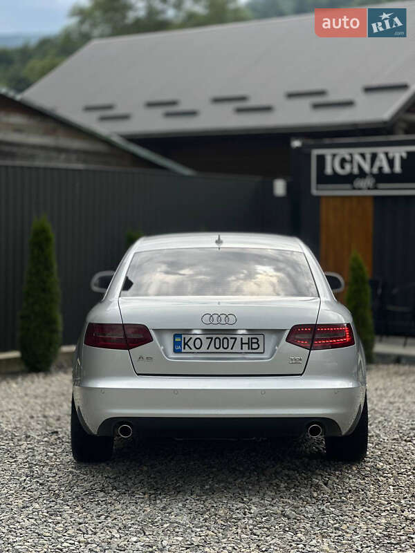 Седан Audi A6 2010 в Рахове