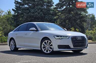 Седан Audi A6 2016 в 