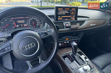 Седан Audi A6 2015 в 