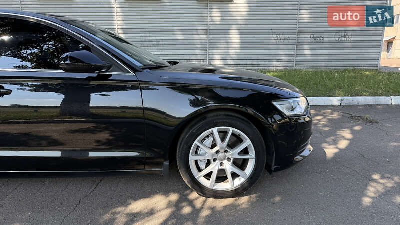 Седан Audi A6 2011 в Киеве