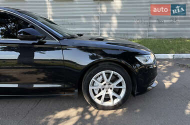 Седан Audi A6 2011 в 