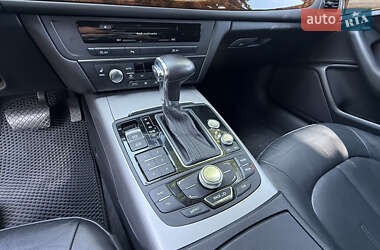 Седан Audi A6 2011 в 