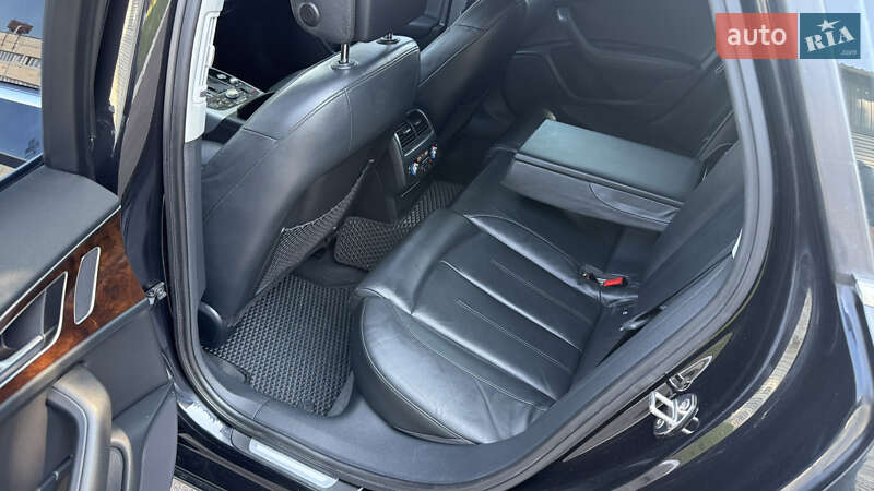 Седан Audi A6 2011 в Киеве
