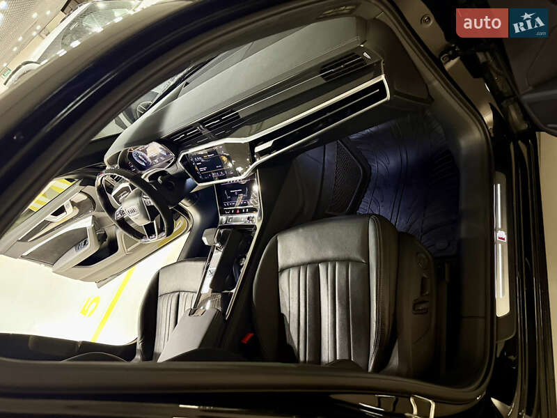 Седан Audi A6 2019 в Киеве