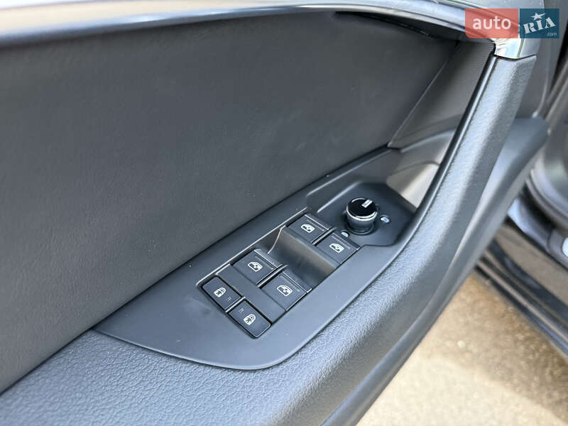Универсал Audi A6 2019 в Ровно