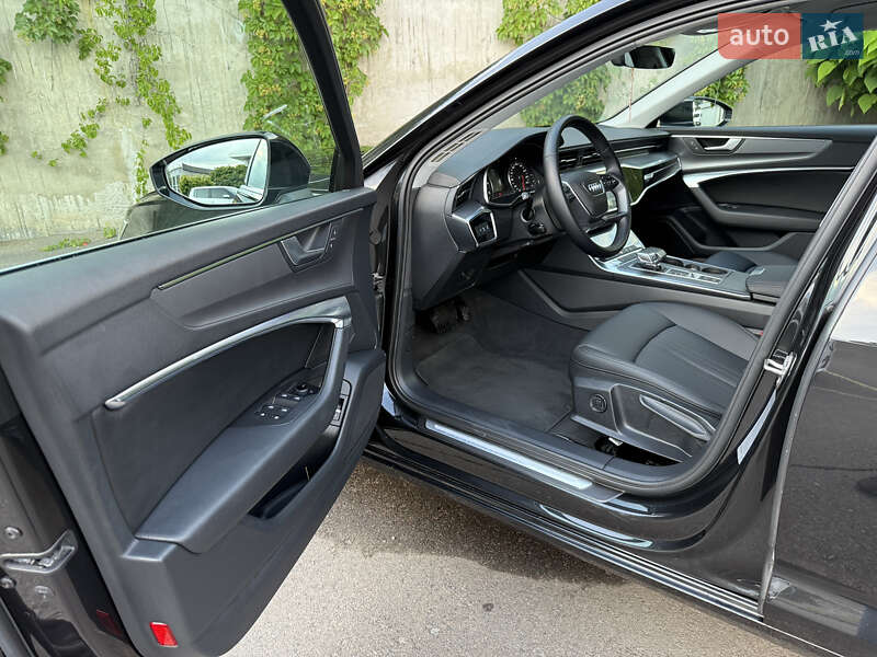 Универсал Audi A6 2019 в Ровно