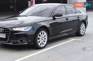 Седан Audi A6 2014 в 