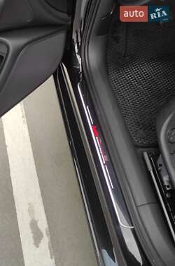 Седан Audi A6 2014 в 