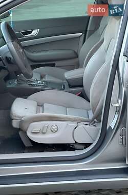 Седан Audi A6 2004 в 