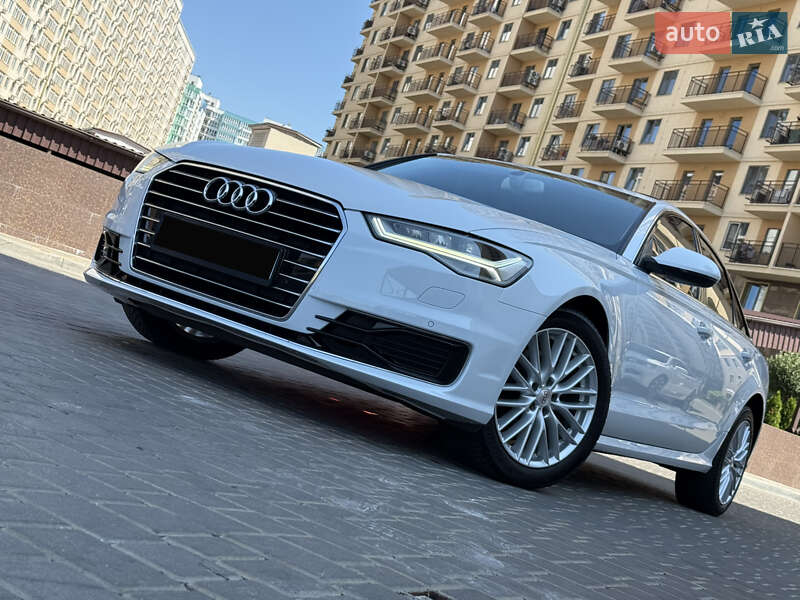 Седан Audi A6 2016 в Одессе