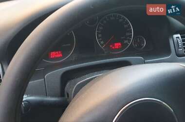 Универсал Audi A6 2003 в 
