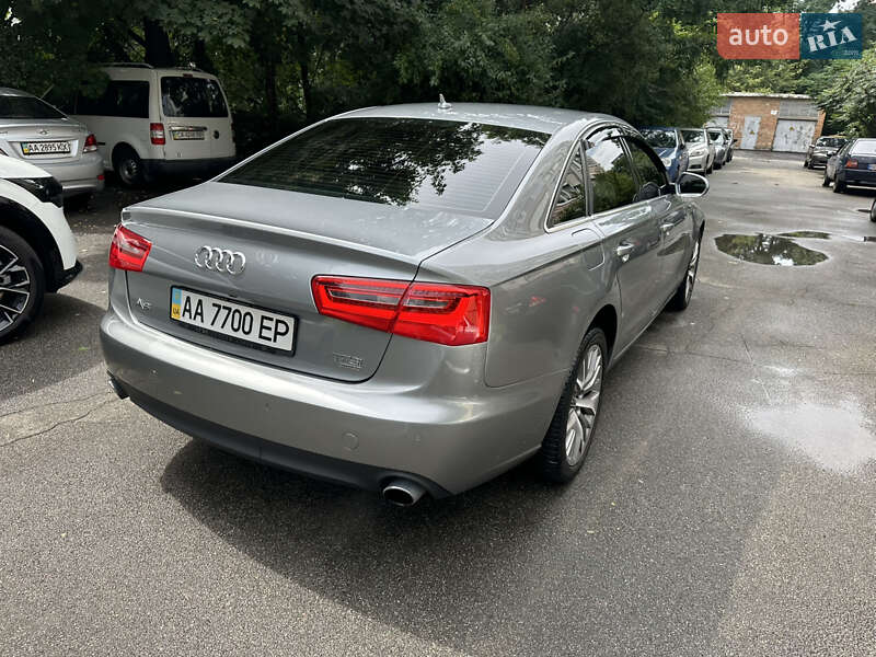 Седан Audi A6 2012 в Киеве