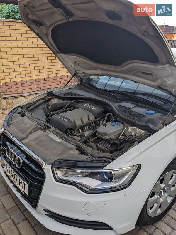 Седан Audi A6 2013 в Киеве