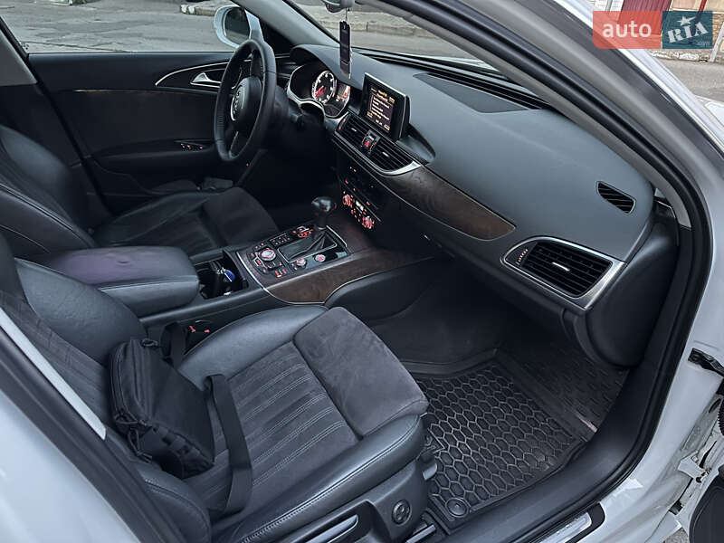 Универсал Audi A6 2012 в Вижнице