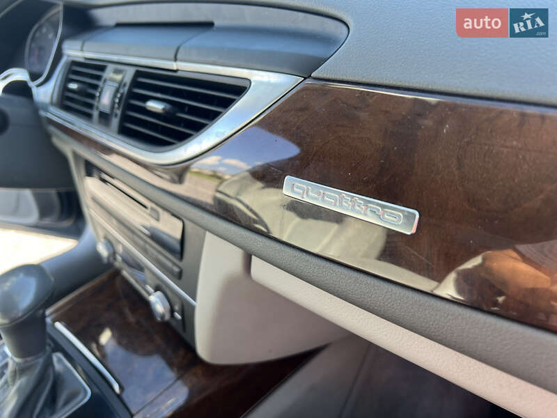 Седан Audi A6 2014 в Дубно