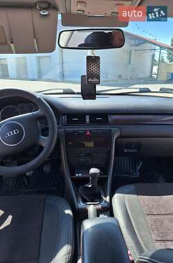 Универсал Audi A6 2003 в 