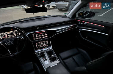 Универсал Audi A6 2019 в 
