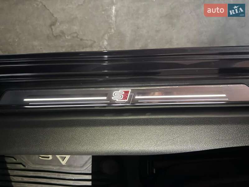 Универсал Audi A6 2019 в Киеве