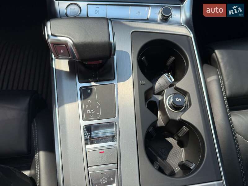 Универсал Audi A6 2019 в Киеве