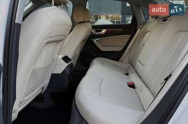 Седан Audi A6 2019 в 