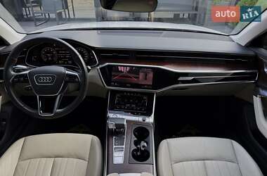 Седан Audi A6 2019 в 