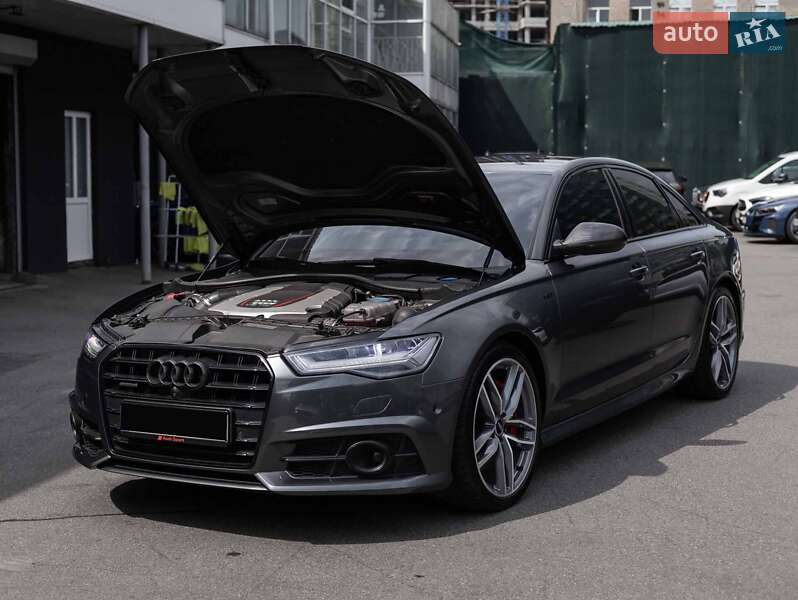 Седан Audi A6 2017 в Киеве