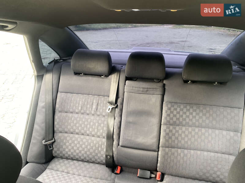 Седан Audi A6 1998 в Дубно