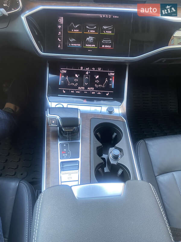 Седан Audi A6 2019 в Львове