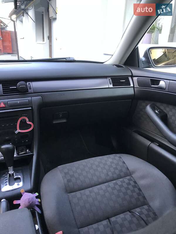 Универсал Audi A6 2004 в Луцке