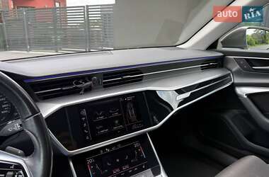 Седан Audi A6 2020 в 