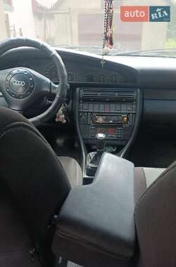 Универсал Audi A6 1996 в 