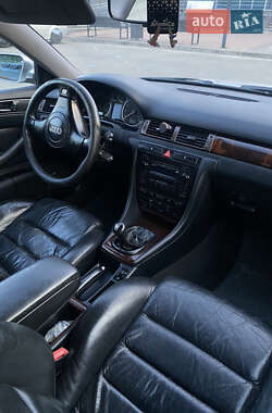 Универсал Audi A6 2001 в 