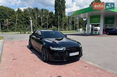 Седан Audi A6 2015 в 